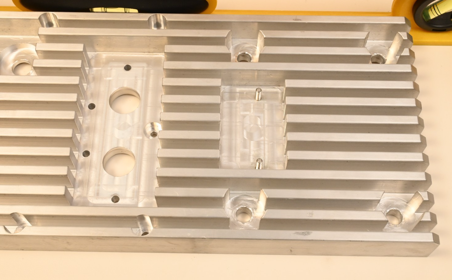 20" x 6" x 1" Machined Aluminum Heatsink Assembly Sciex Mass Spec 7.7 lbs
