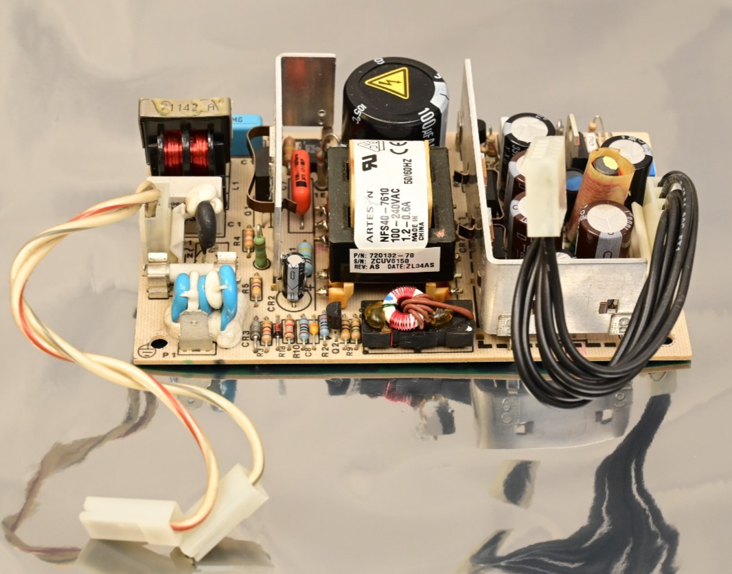 Artesyn NFS40-7610 DC Power Supply 5.1V@3A 15V@2A -15V@350mA NLA