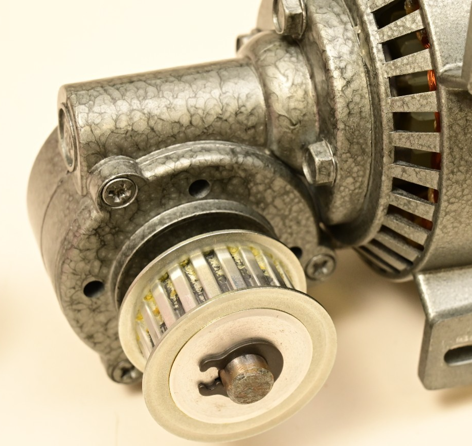 Parvalux REF SD41.S/607626/5C Gearmotor Ratio 22 Gearbox 200/250V Motor & Pulley