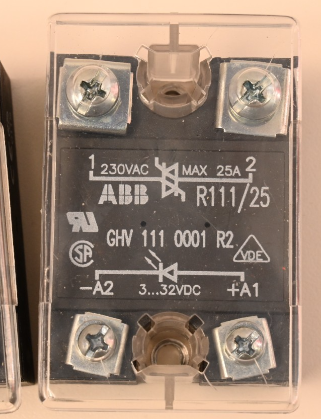 QTY 2 ABB Solid State Relay w/ Clear Cover R111/25 3-32V DC 230VAC 25A