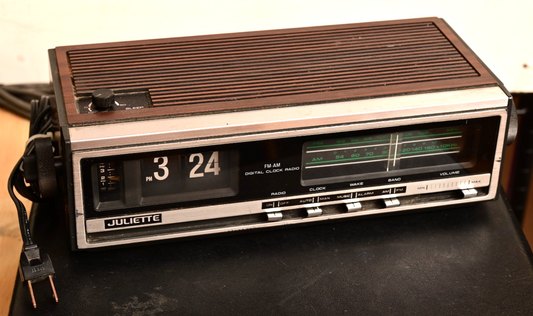 Vintage JULIETTE Clock Radio Flip Clock As-Is FDC-1086A Printed Wood
