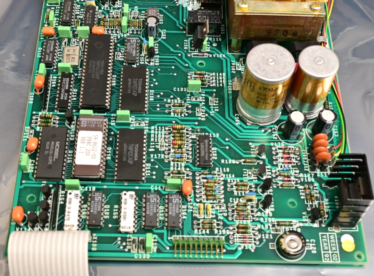 Pharmacia Frac 200 Main PCB with LED Display Board ICs EPROM Transformer 1992