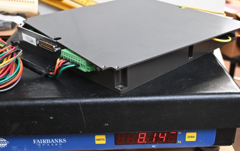 IPG YAR-150K-SF-LM Ytterbium Fiber Amplifier Optical Isolator 1064nm Laser Parts