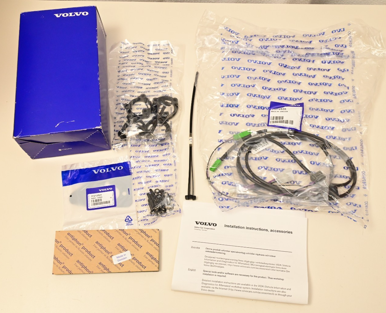 Volvo Mobility Connection Package Accessory Kit 31285164 Wiring Harness 31212535