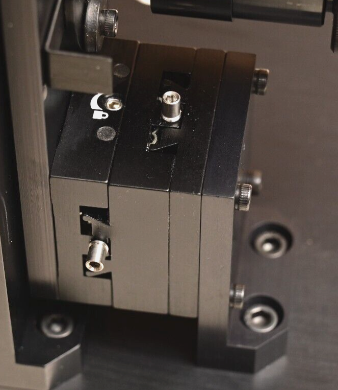 Coherent Sapphire 488-50 Laser Newport M-DS40 Stage U100-A Mirror Beam Expander