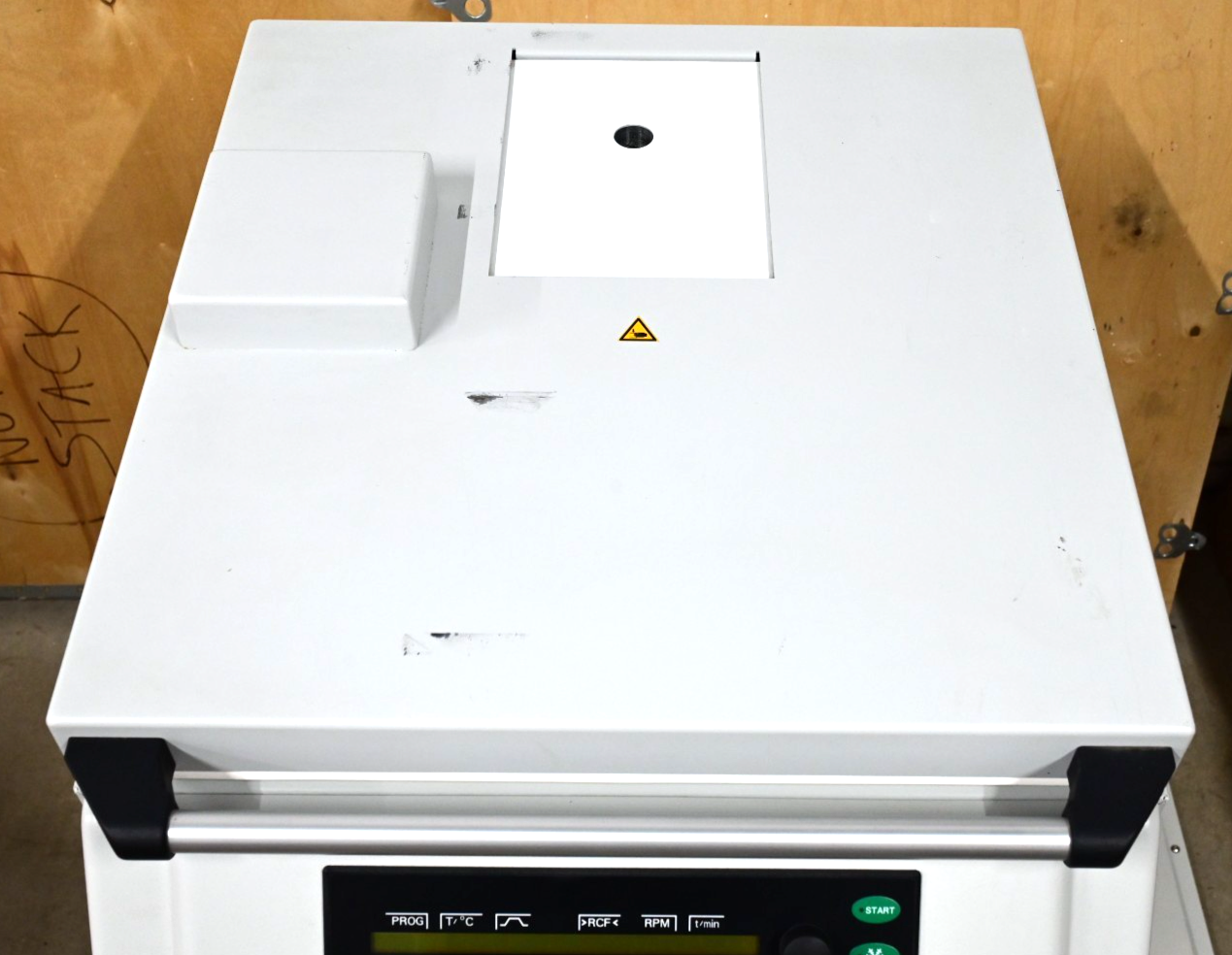 Hettich Rotanta 460 Robotic Refrigerated Centrifuge w/ 4444 4500 RPM Rotor 2015