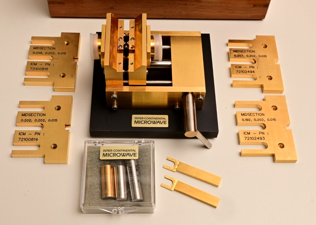 Inter-Continental Microwave TFC-1047 RF Test Fixture w/ Midsections Gold Plated