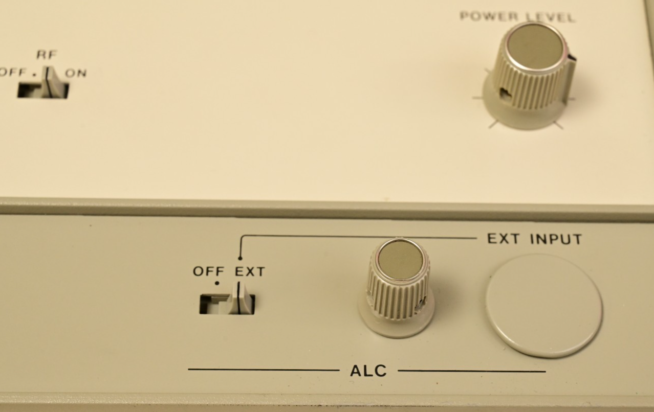 HP 86245A-H28 RF Plug-In Front Panel Vintage HP Switches Pots Knobs