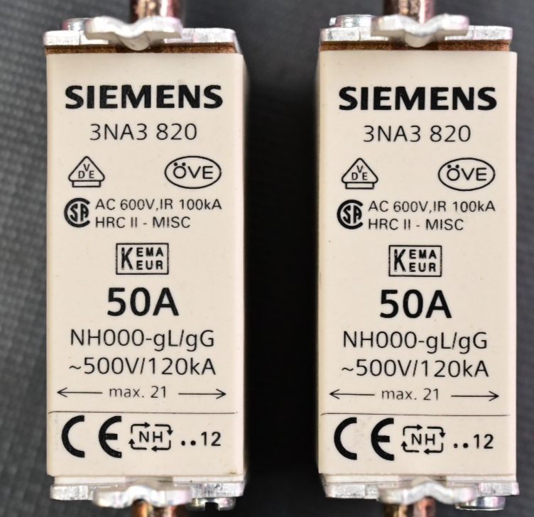 Lot of 2 Siemens 3NA3 820 Blade Fuses 50A ~500V/120kA Silver Plated Contacts