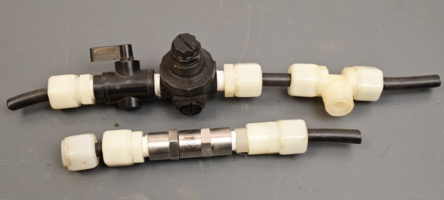 Water Purifier Parts Watts P60 Regulator HY-LOK CV2-F4N-1-BU 316.AK5 w/Misc Hose