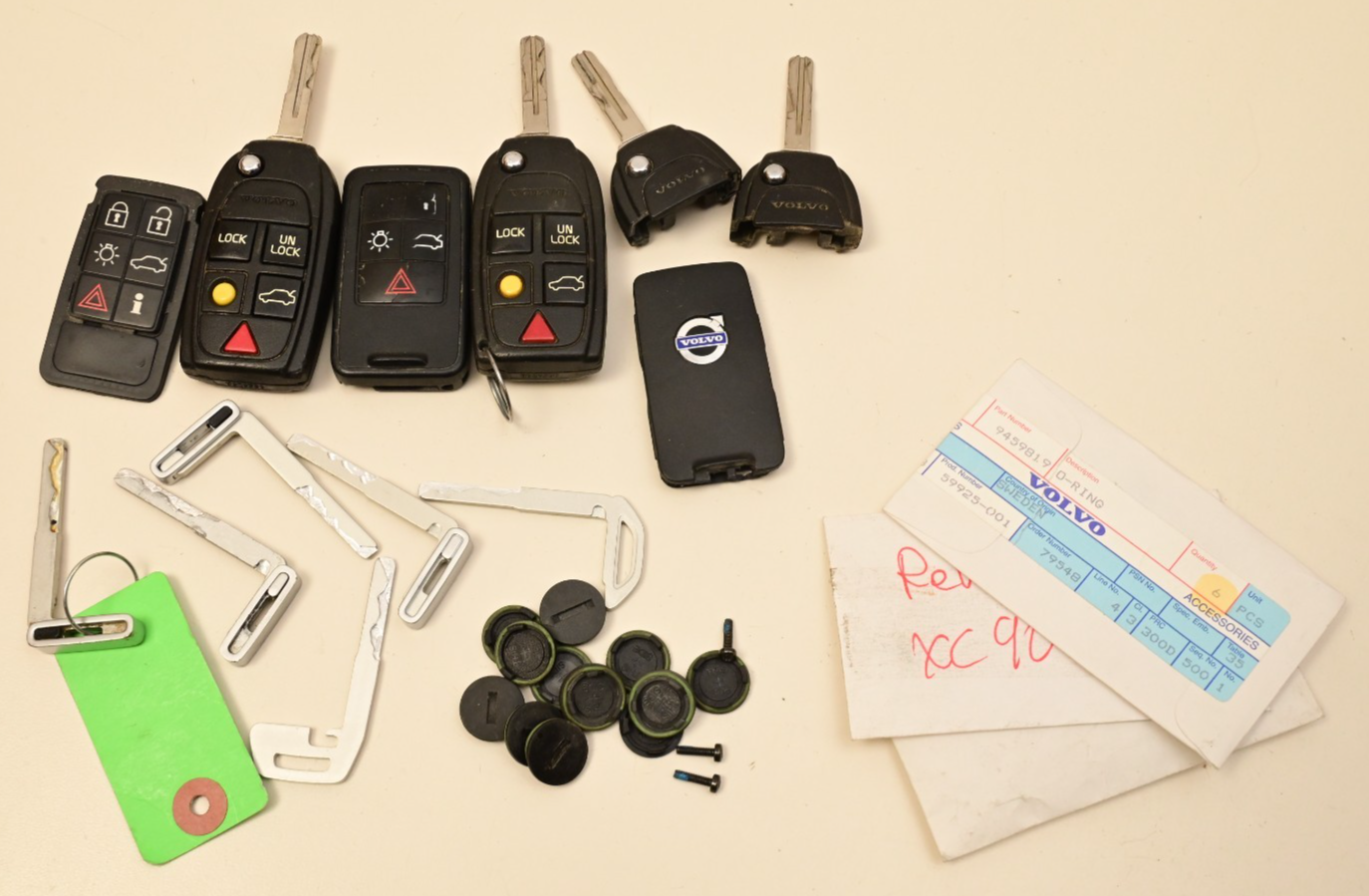 Volvo Keys & Keyless Remote Parts Cut/Used XC60 XC90 S70 Etc.