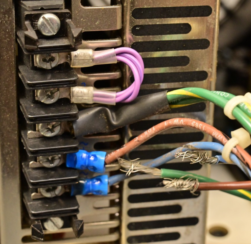 Power-One SPM5A2A2KHR DC Power Supply Chassis Empty As-Is 1500W 2x5V@150A 300VDC