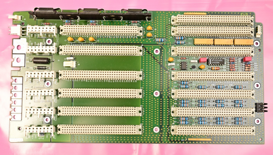 HP 64700B Emulator Backplane PCB Assembly 12 x AMP 535090-4 64700-66516 REV A.