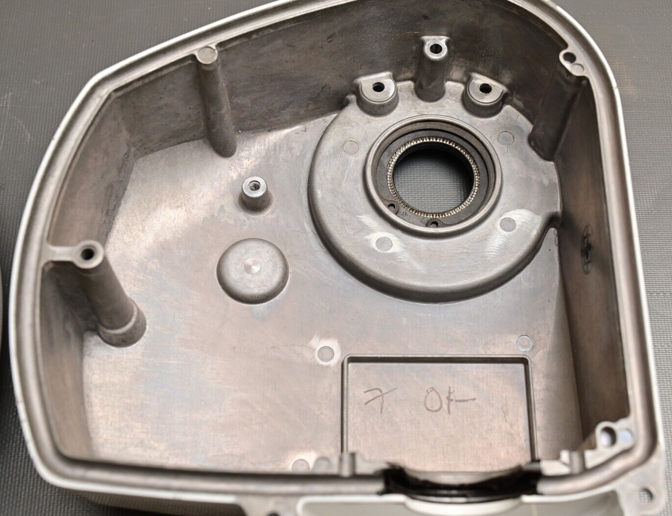 Directed Perception L3 Pan Tilt Head Enclosure Cast Aluminum White PTU D100