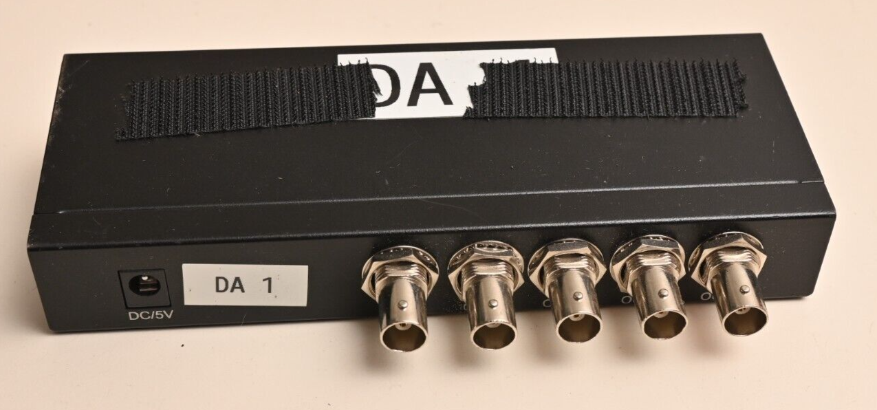 Monoprice 4 to 1 BNC Splitter