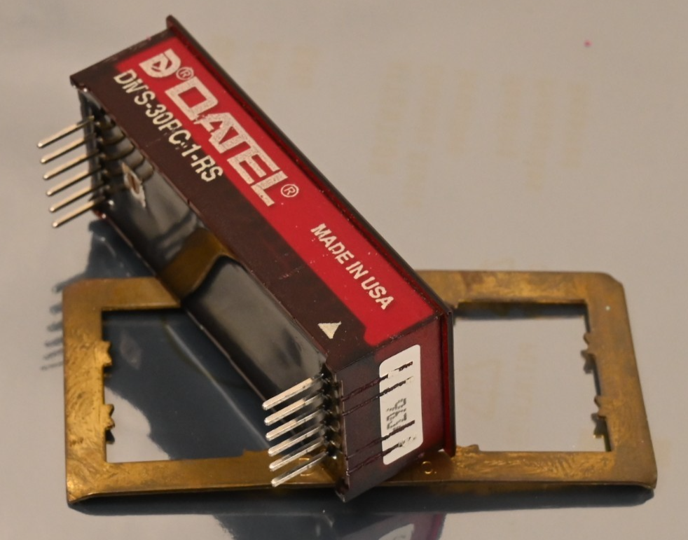 DATEL DMS-30PC-1-RS Vintage Digital Panel Meter w/ Metal Clip 4x7-Segment