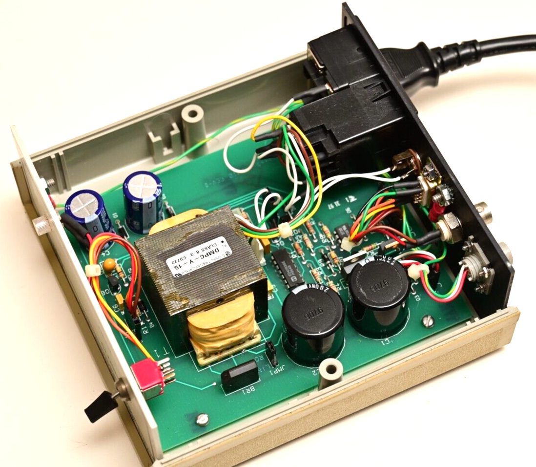 Oriel 71445 Safety Shutter Power Supply