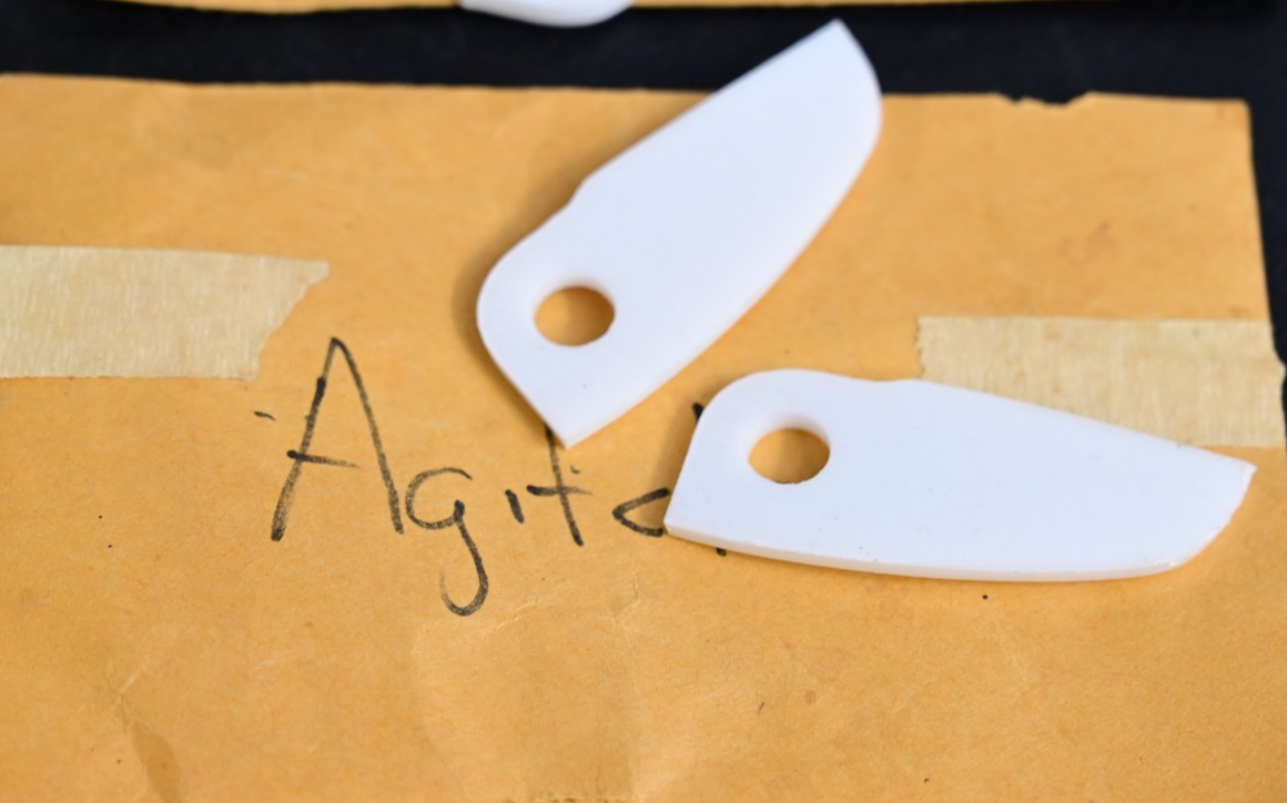 Lot of 16 PTFE Agitator Stirrer Blades Incl KONTES 789030-0022 NOS