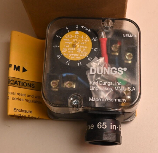 DUNGS D217087 GAO-A2-4-5 Gas Pressure Switch 2" to 20" W.C.
