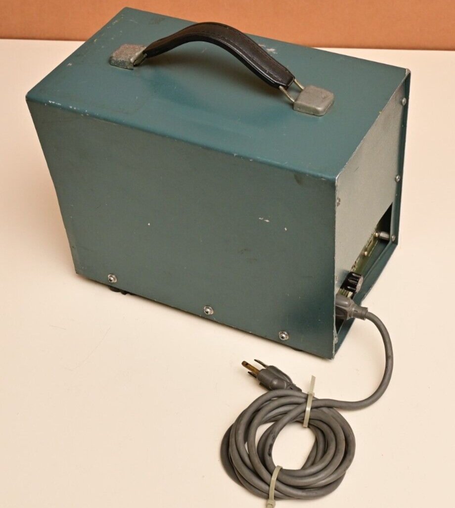 Millivac MV-928A RF Millivoltmeter Vintage Military Surplus Test Meter