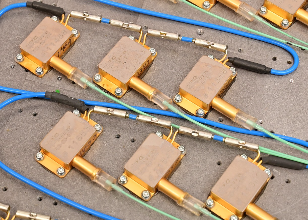 IPG Photonics PLD-20-974 Pump Tray (12) 20W 974nm Diodes & Driver PCB - Parts