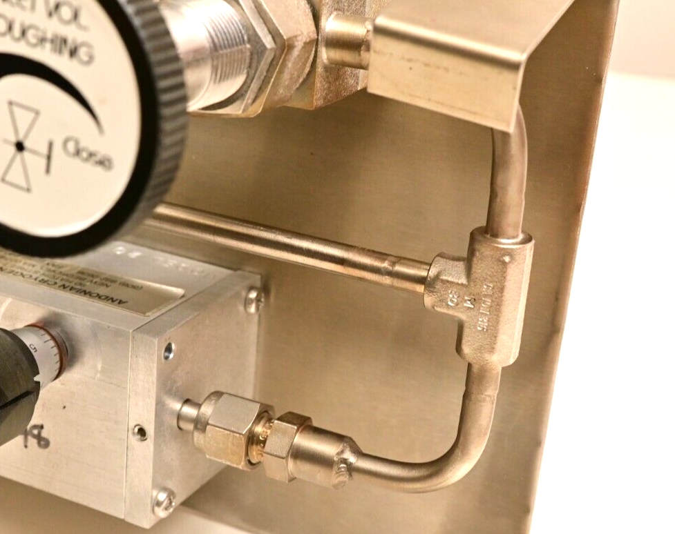 Mass Spec Vacuum Roughing Sample Volume Cryo Leak Assembly & Heater MDC Nupro SS