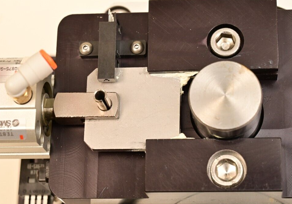 26mm Z-Axis Assembly SMC NCQ8WN400-100-D Compact Cylinder Slide Lock 3x EE-SX672