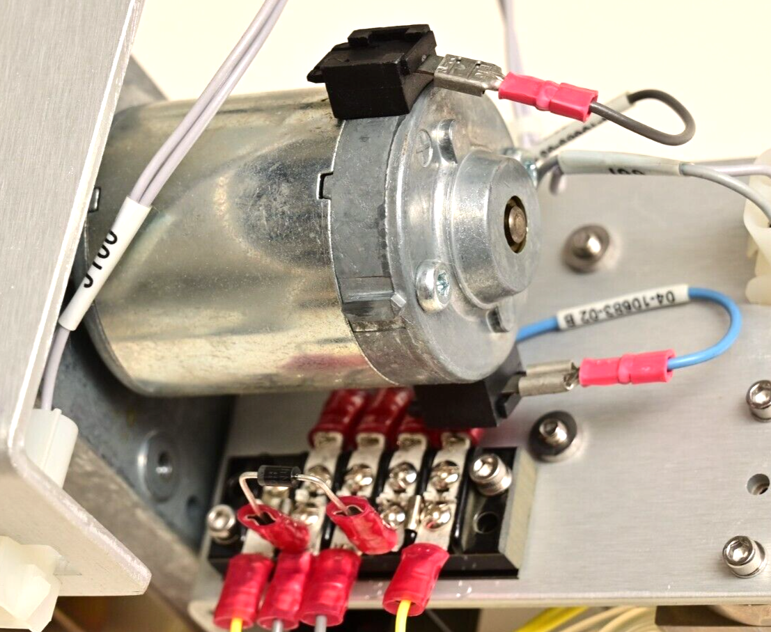 BD Becton-Dickinson LSR II Flow Cytometer Fluidics Peristaltic Pump 12V