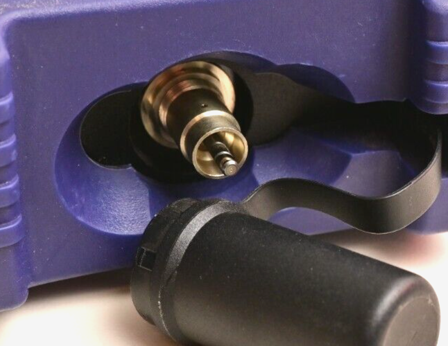 Acterna OLS-15 Optical Laser Source Fiber Optic Tester 1310nm/1550nm -7dBm CW