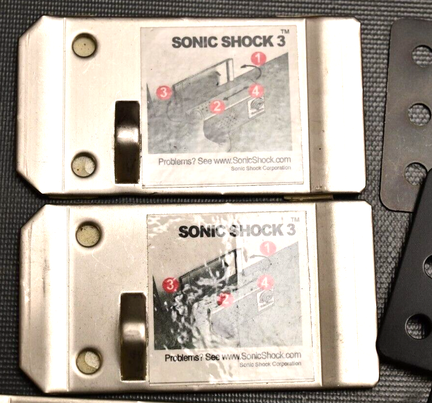Sonic Shock 3 Alarm Mounting Plates & Misc. Middle Atlantic Products Plate Lot