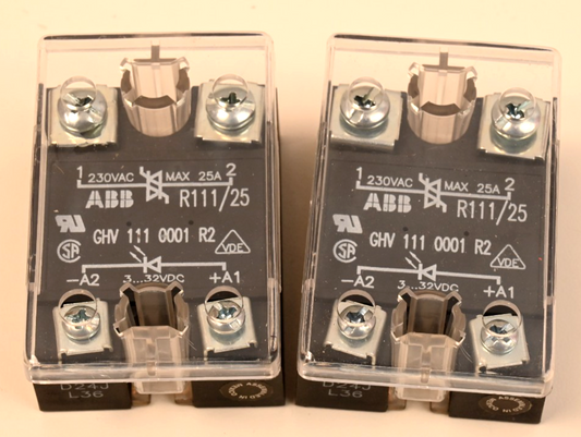 QTY 2 ABB Solid State Relay w/ Clear Cover R111/25 3-32V DC 230VAC 25A