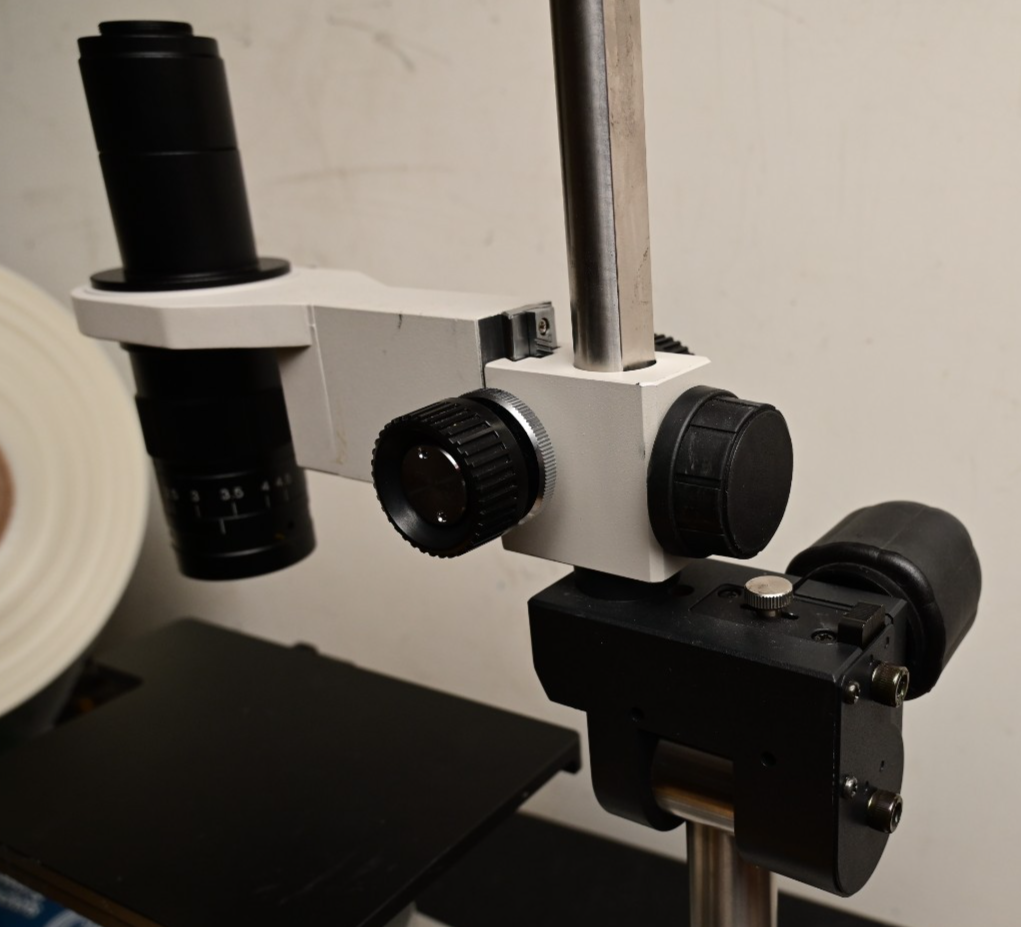 Keyence VHX-100K Microscope Stand w/ Unknown C-Mount Lens Heavy Duty Adjustable
