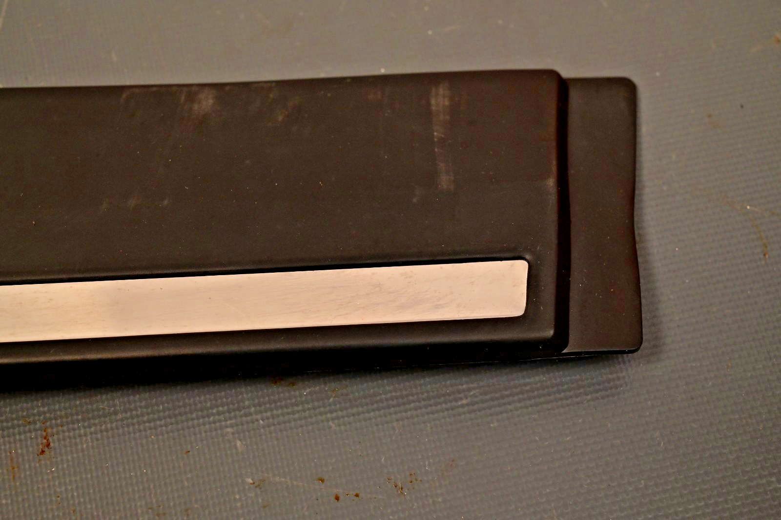 Saab 9000 1986-1990 Fender Trim NOS