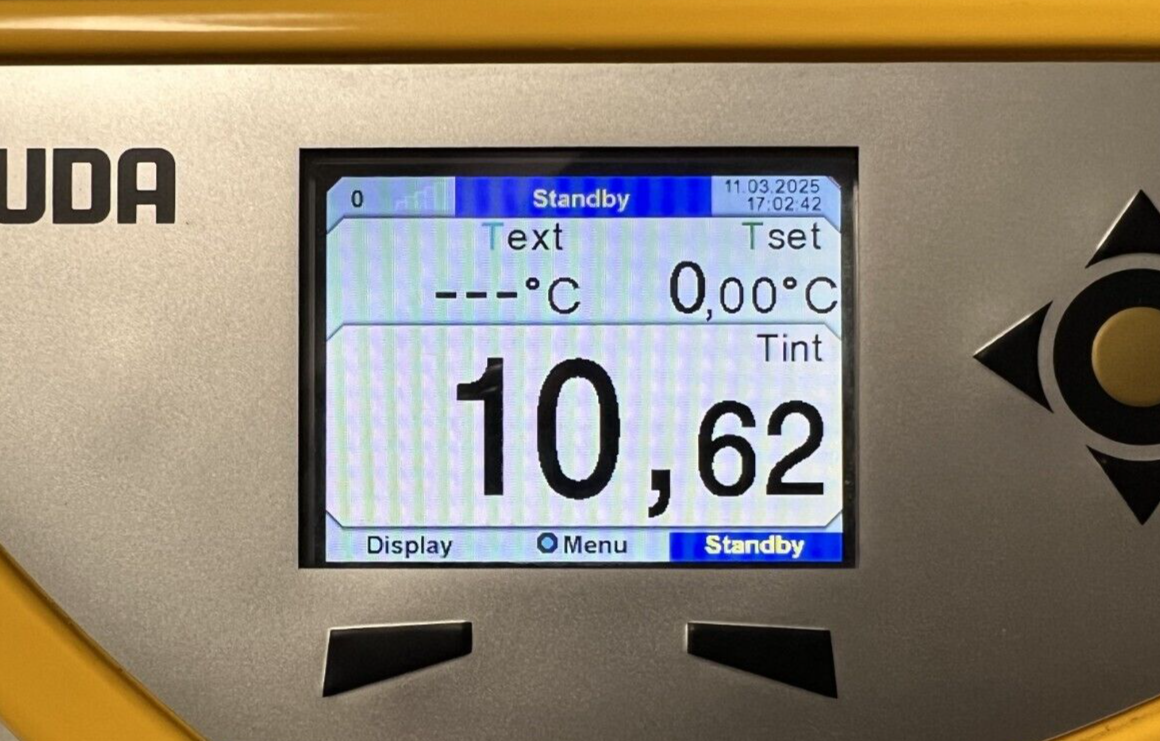 Lauda VARIOCOOL VC 2000 2kW Recirculating Chiller w/ Heater 208-220V 60Hz LWG877