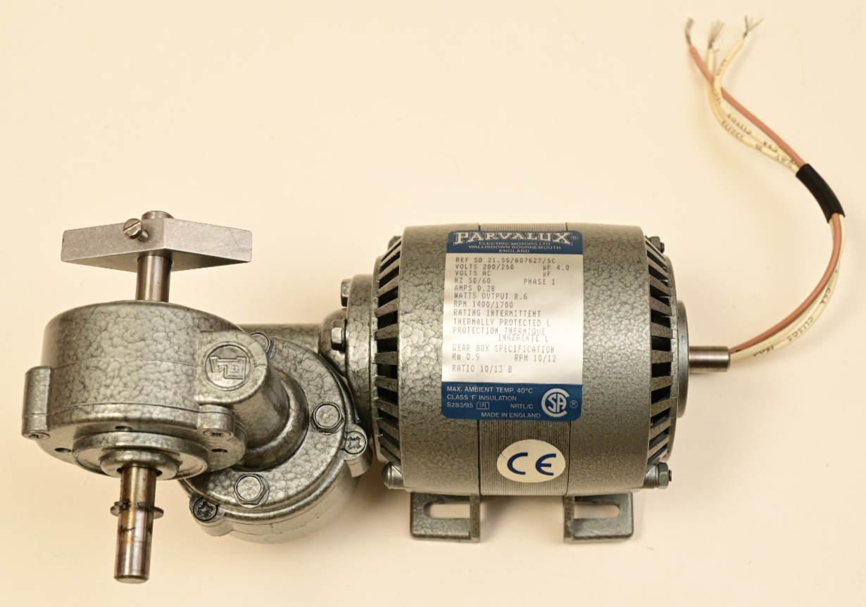 Parvalux REF SD21.SS/607627/5C Gearmotor 10/13 Dual Gearbox 200/250V Motor Mint