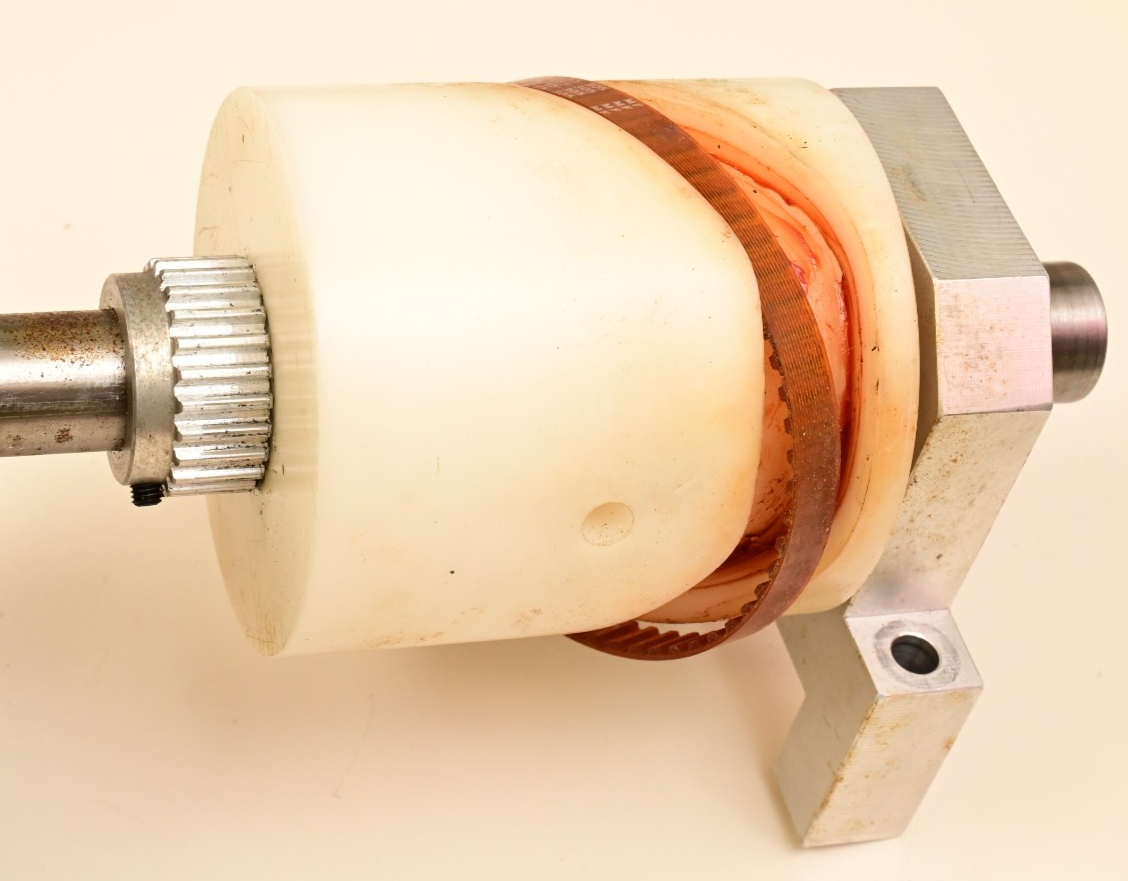 16.5 Lot of Machinery from Commercial Slide Sleever Binder 86 051-04A1 Clutch