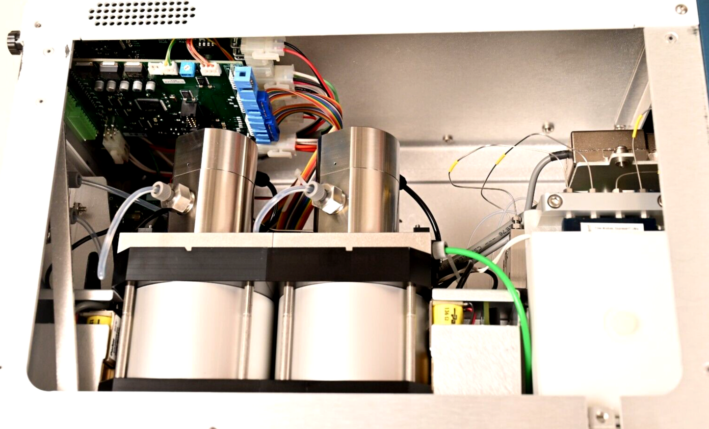 Eksigent Ekspert MicroLC 200 Liquid Chromatography System w/ CD AB Sciex LC/HPLC