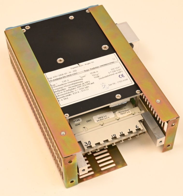 SSD Drives Type 635/DER 05-N-232 Servo Drive Controller w/ Vented Enclosure