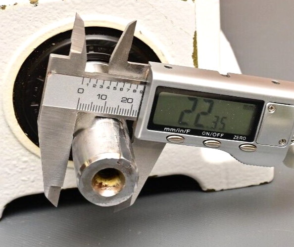 Baldor Quantis Helical Gear Reducer 5.92:1 Input 2.2HP 1750 RPM HB381CN140TC