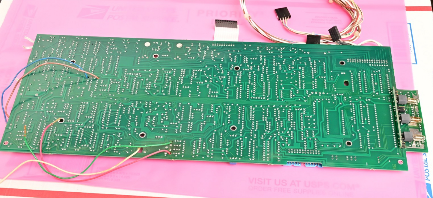 Tektronix 1720 Vectorscope Analog/Digital PC Board MAB 8051AH-2 Gold Plated Conn