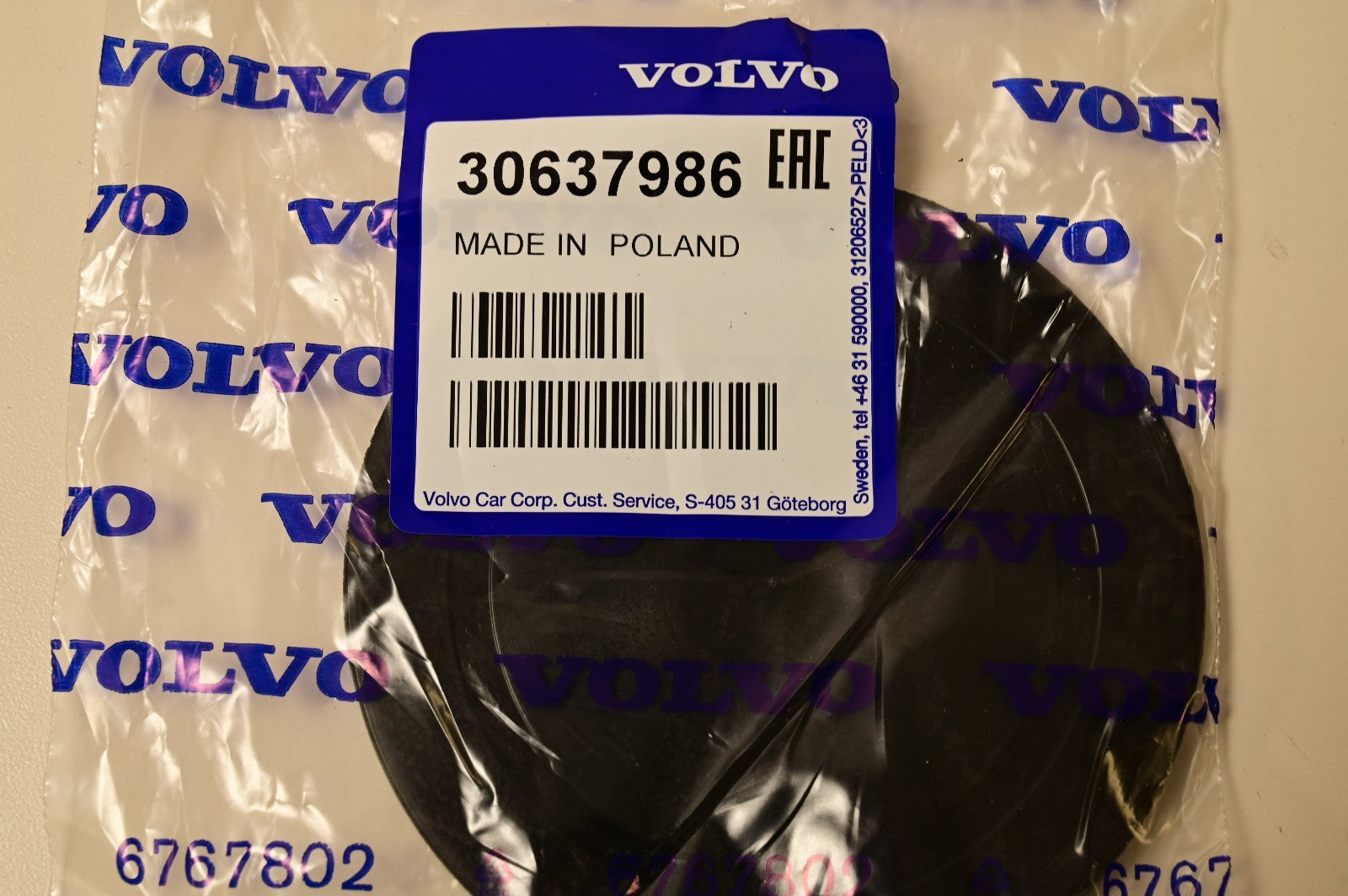 Volvo 30637986 Volvo Engine Crankshaft Seal - Genuine Volvo