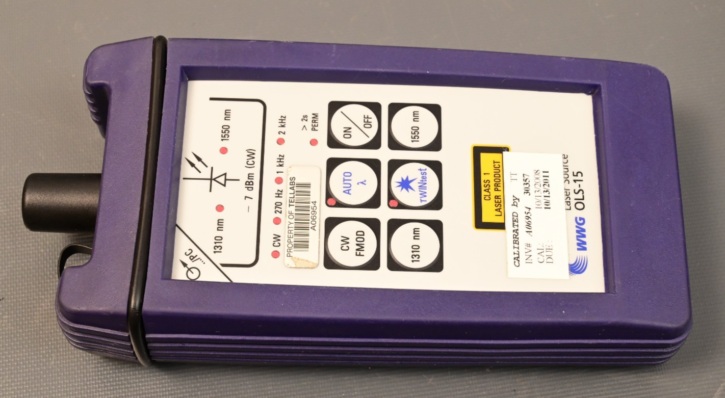 WWG/JDSU OLS-15 Optical Laser Source Fiber Optic Tester 1310nm/1550nm -7dBm CW