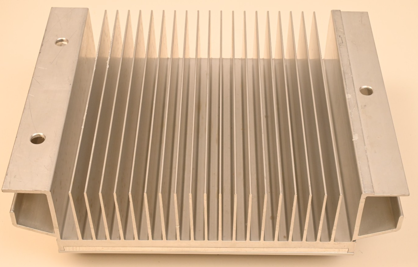 Aluminum Telecom Enclosure w/ 10"x10"x3" Heatsink 11 lbs Andrew/Commscope