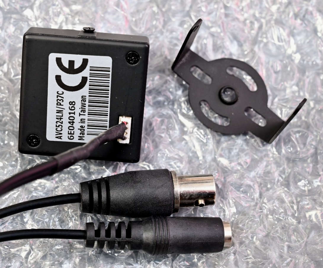 Color CCD Video Camera 350 TV Lines AVC524LN/P37C Pinhole Lens NIB