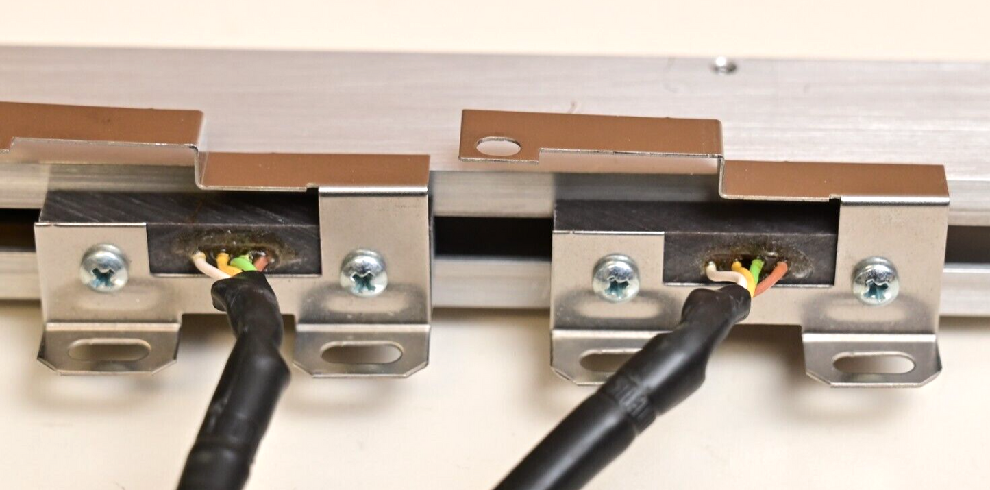 ~21" MEG-TEK Dual Optical Linear Encoder w/ Limit Sensor P/N 1660130 Rev A