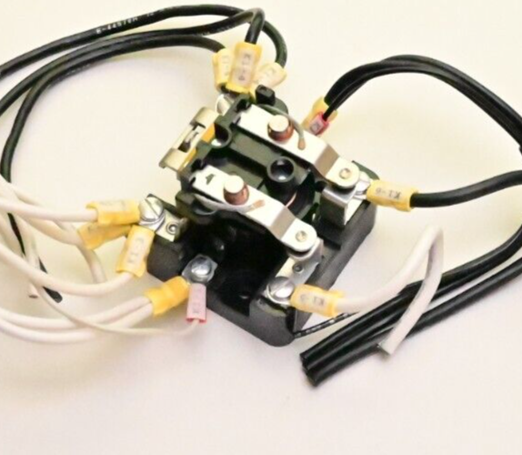 Potter & Brumfield PRD-7AY0-240 Relay