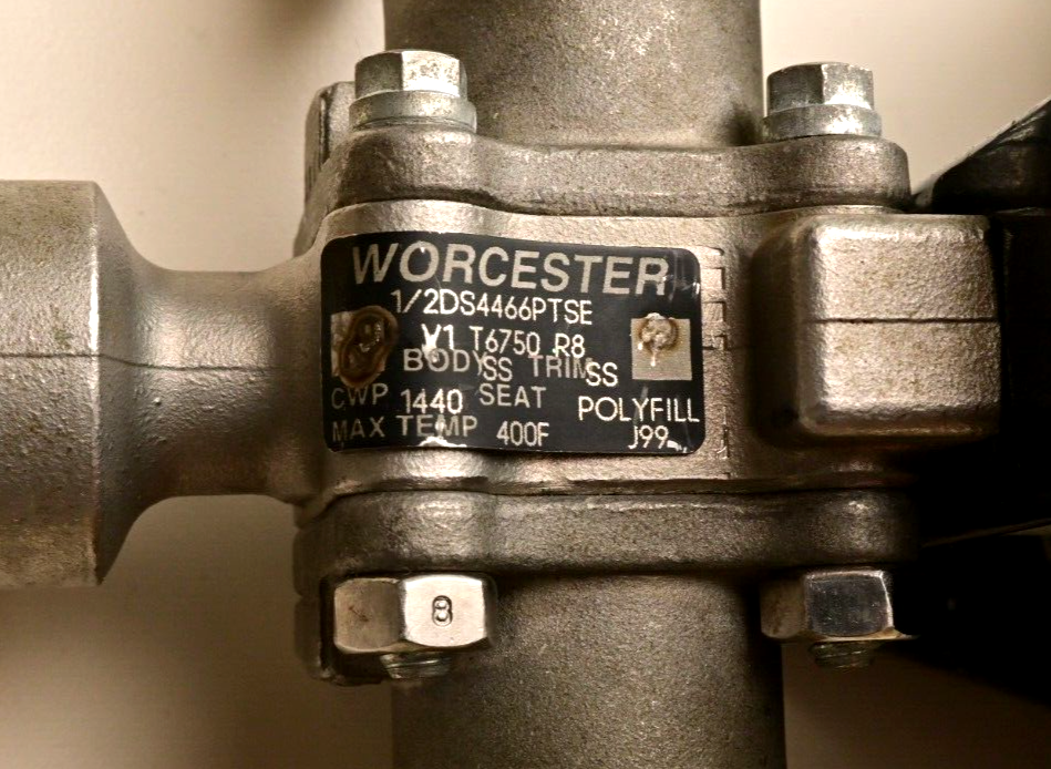 Worcester Series 75 Model 10 754W Electric Actuator Valve 1/2DS4466PTSE Swagelok