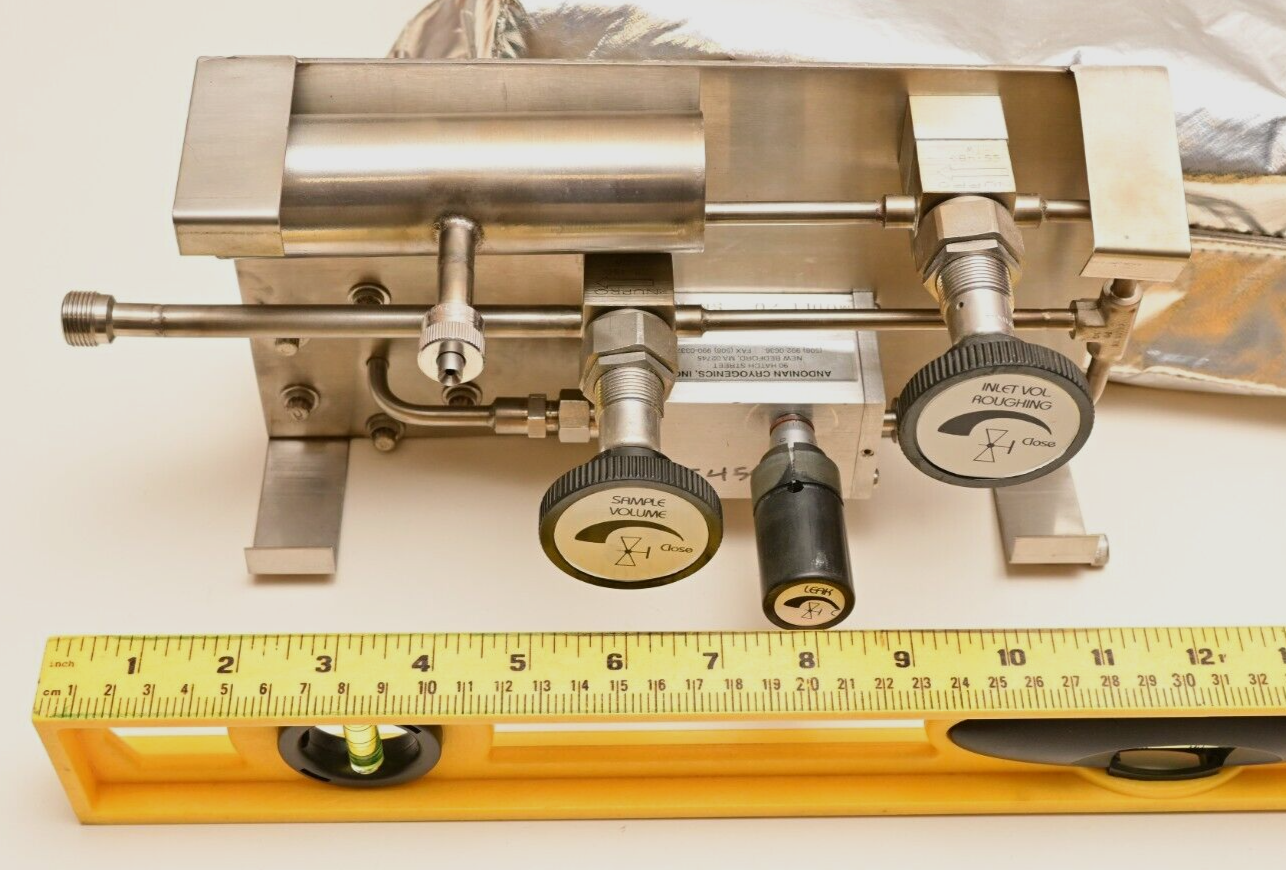 Mass Spec Vacuum Roughing Sample Volume Cryo Leak Assembly & Heater MDC Nupro SS