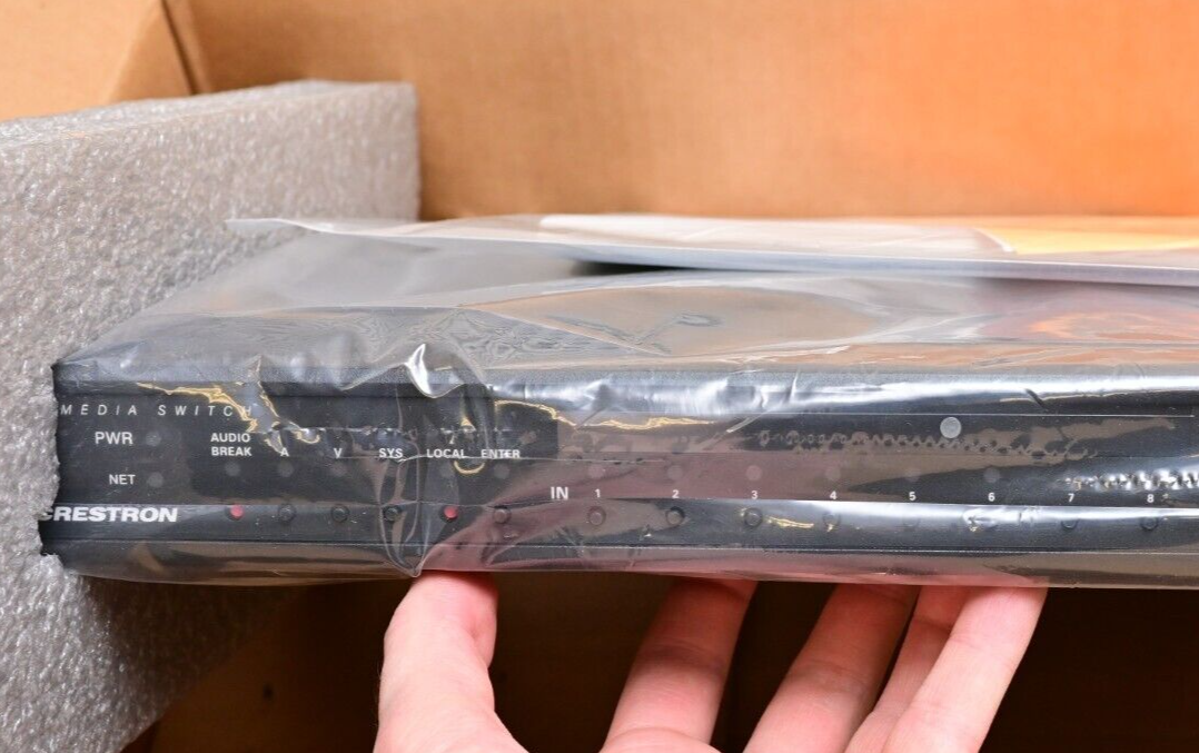 Crestron QM-MD8X8 8x8 QuickMedia Matrix Switcher NIB