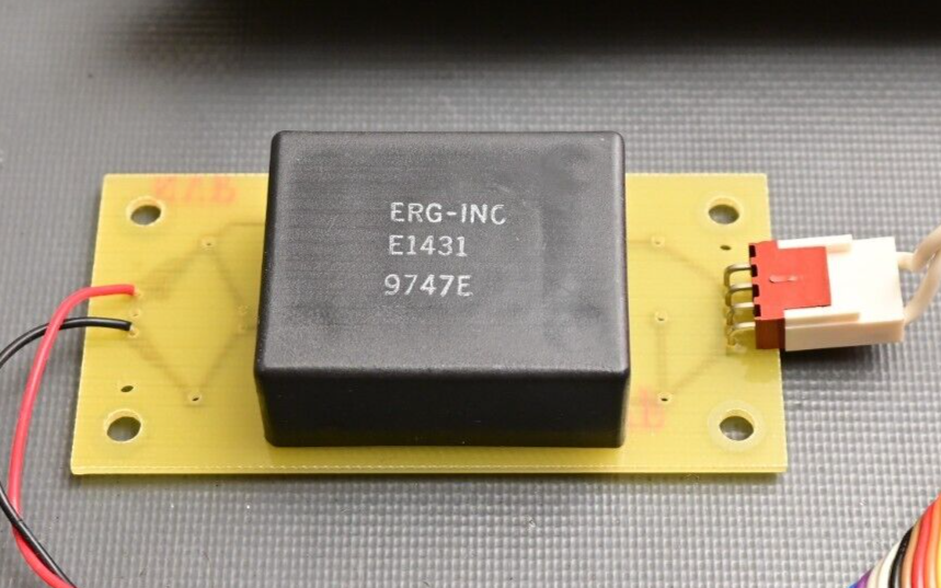 Optrex DMF50036 ZNFU-FW 9.6" Monochrome LCD with ERG E1431 Inverter *See Image*